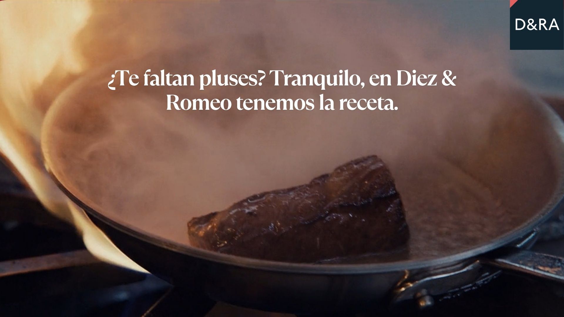 Funcionarios reclamando pluses, pagas extra y guardias con Diez & Romeo Abogados.