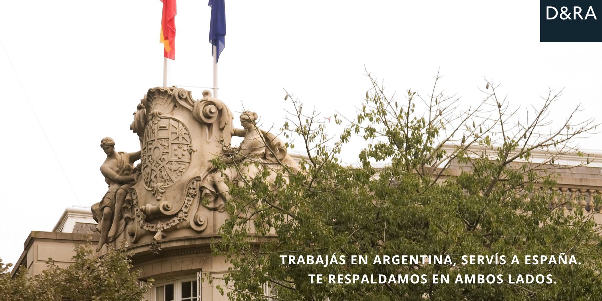 Fachada de la Embajada de España en Argentina con énfasis en la labor de opositores y funcionarios españoles que trabajan en el exterior. Díez & Romeo