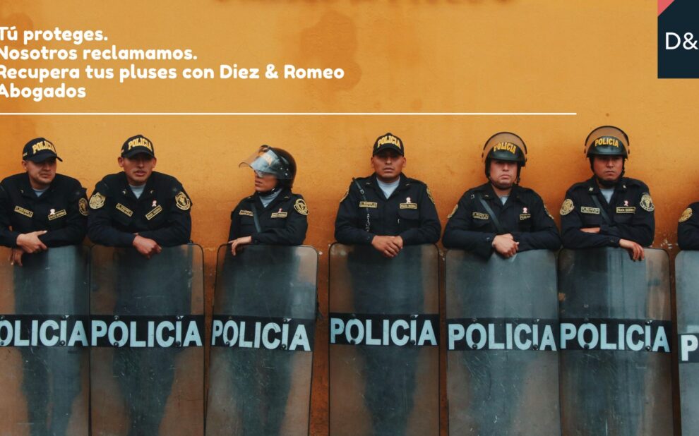 Policía en servicio — Reclamación de complementos salariales con Diez & Romeo Abogados